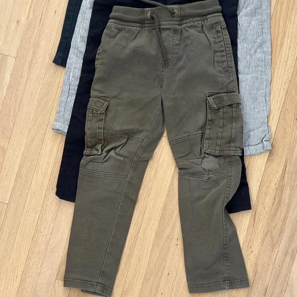 Kids Bottoms Bundle (4-5 y) Jeans, Canvas Pants, Linen Pants - Picture 8 of 11